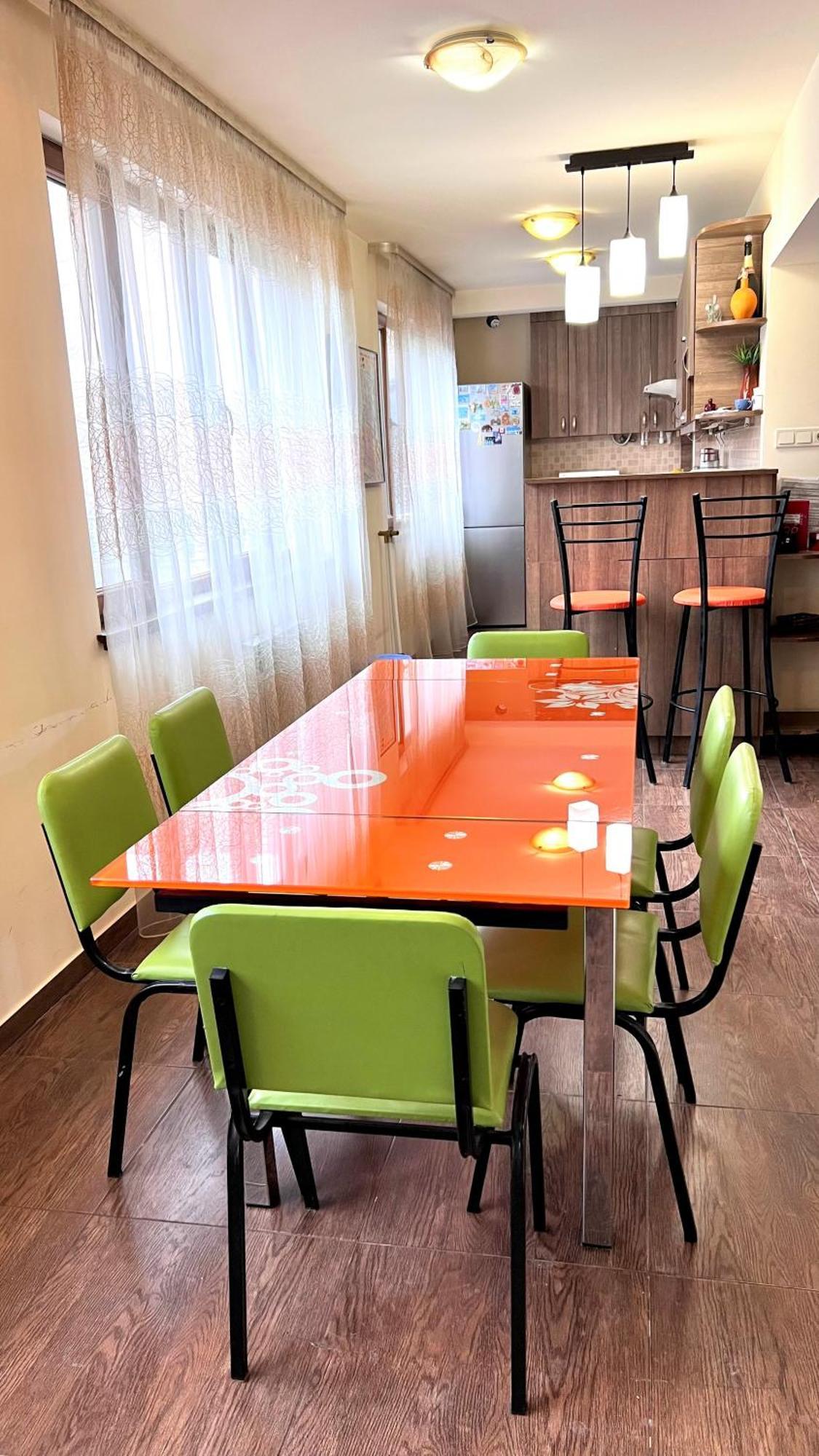 Vernisaj Apt At Republic Square & Ruben Tours Jerevan Buitenkant foto